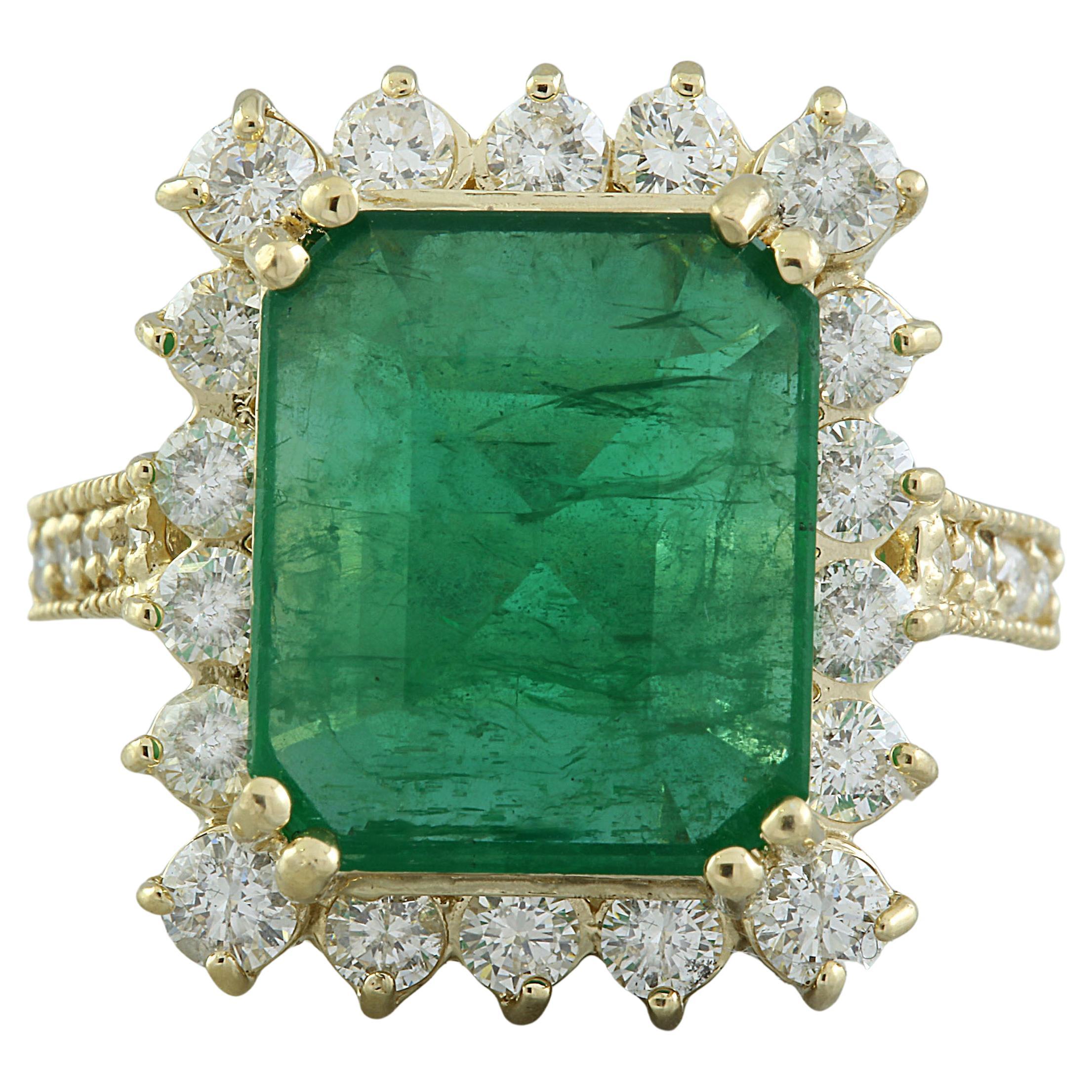 Natural Emerald 14 Karat Solid Yellow Gold Diamond Ring