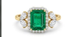 Natural Emerald 2.06CTS & Diamond 1.02CTS Ring in 18k Gold