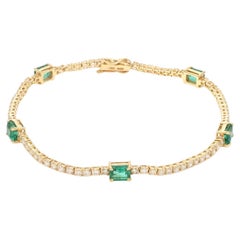 Natural Emerald 2.10cts & Diamond 1.70cts Bracelet in 14K Gold Natural Emerald 2.10cts & Diamond 1.70cts Bracelet in 14K Gold