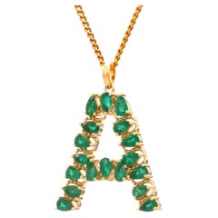 Ciondolo con smeraldo naturale da 3,63 carati in oro 14k