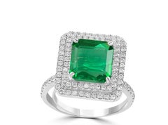 Natural Emerald 4 CTS & Diamond 2.3 CTS Ring