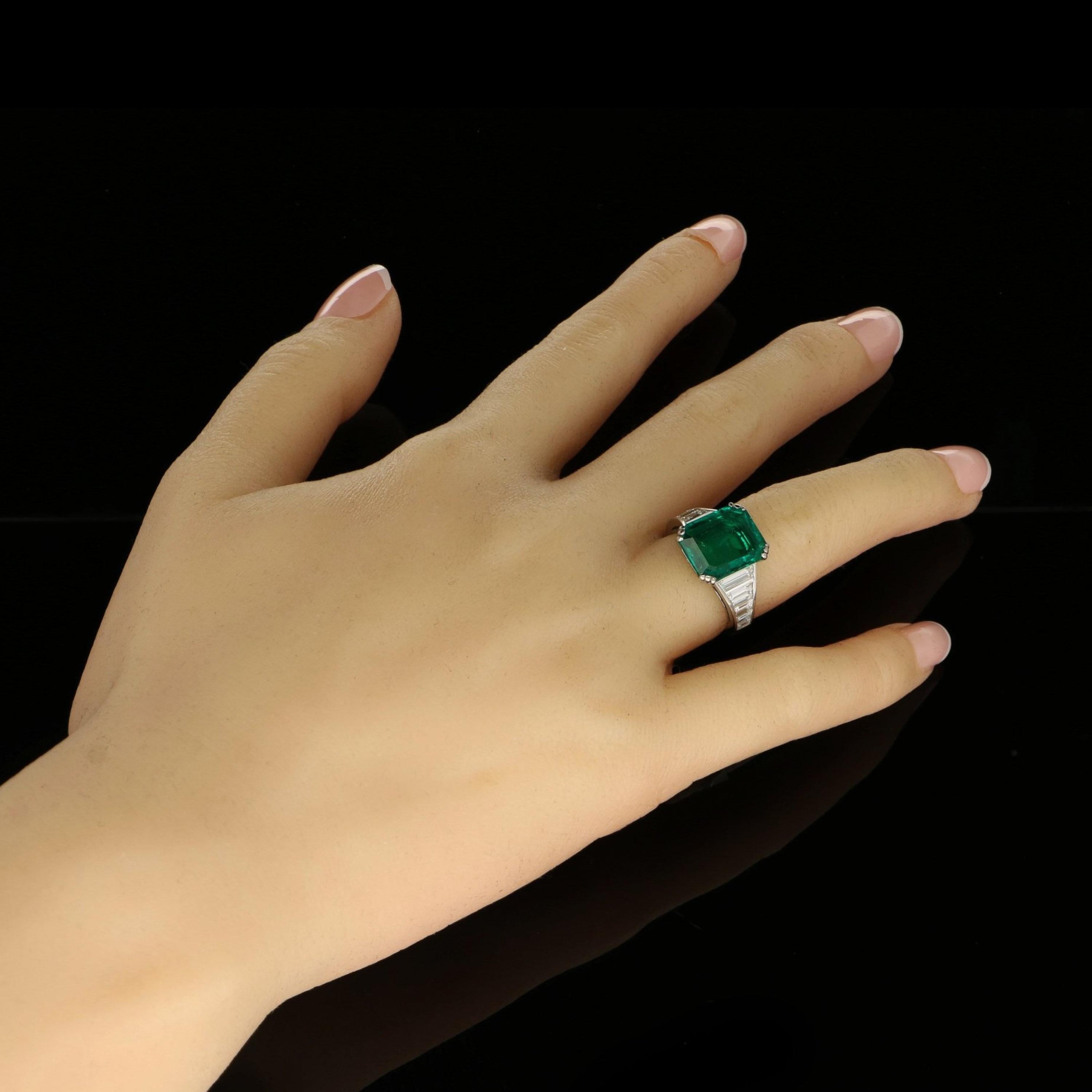 Product Detail

Jewelry Type - Rings
Style - Vintage  Mid Century
Jewelry Main Material -18K Gold 

*CERTIFIED STONE - CERTIFICATE AVAILABLE WITH YOUR ORDER AS APPLICABLE

Stone Details
◭ Primary Stone Type: Natural - Mined - Certified - Emerald
◭ 