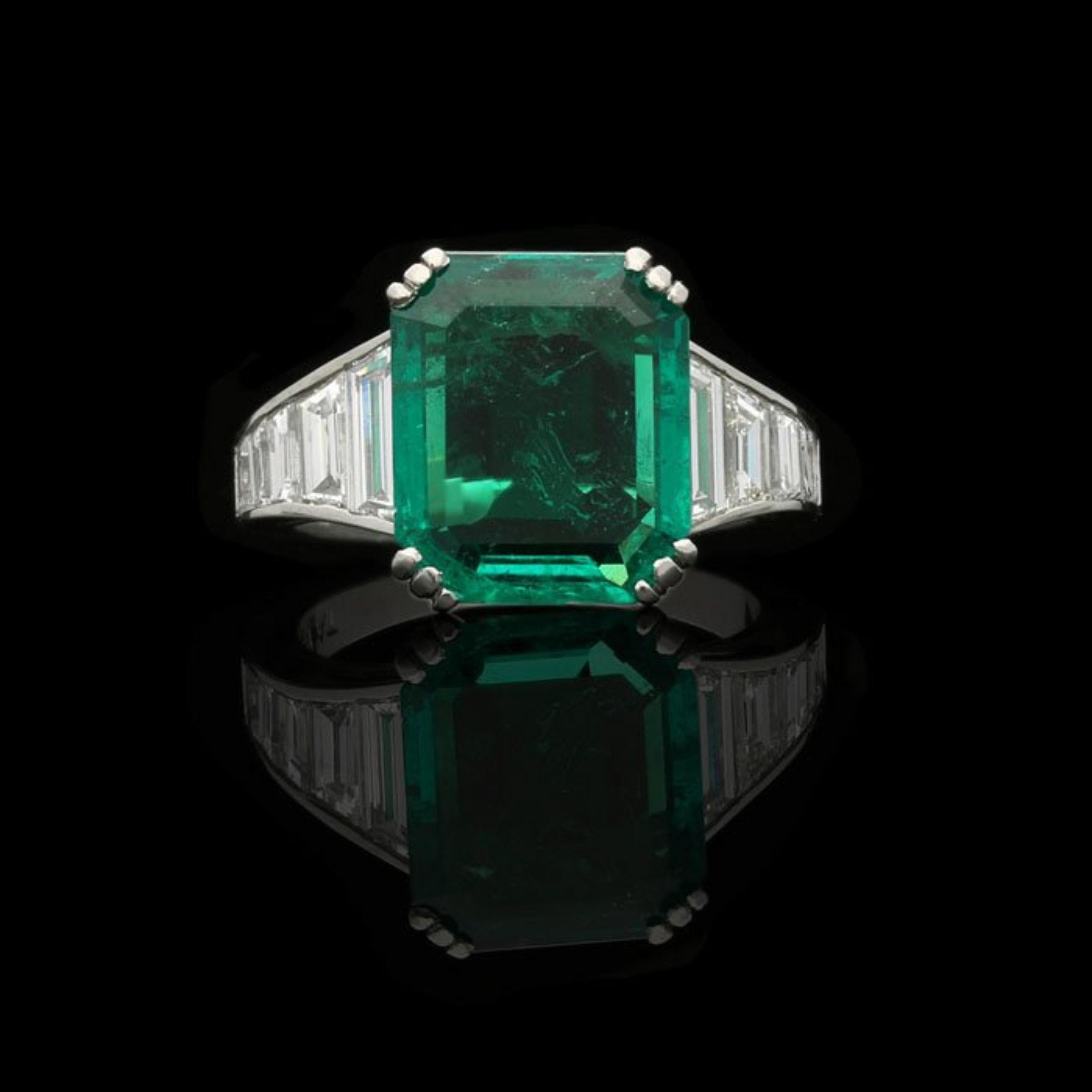 natural emerald rings antique style