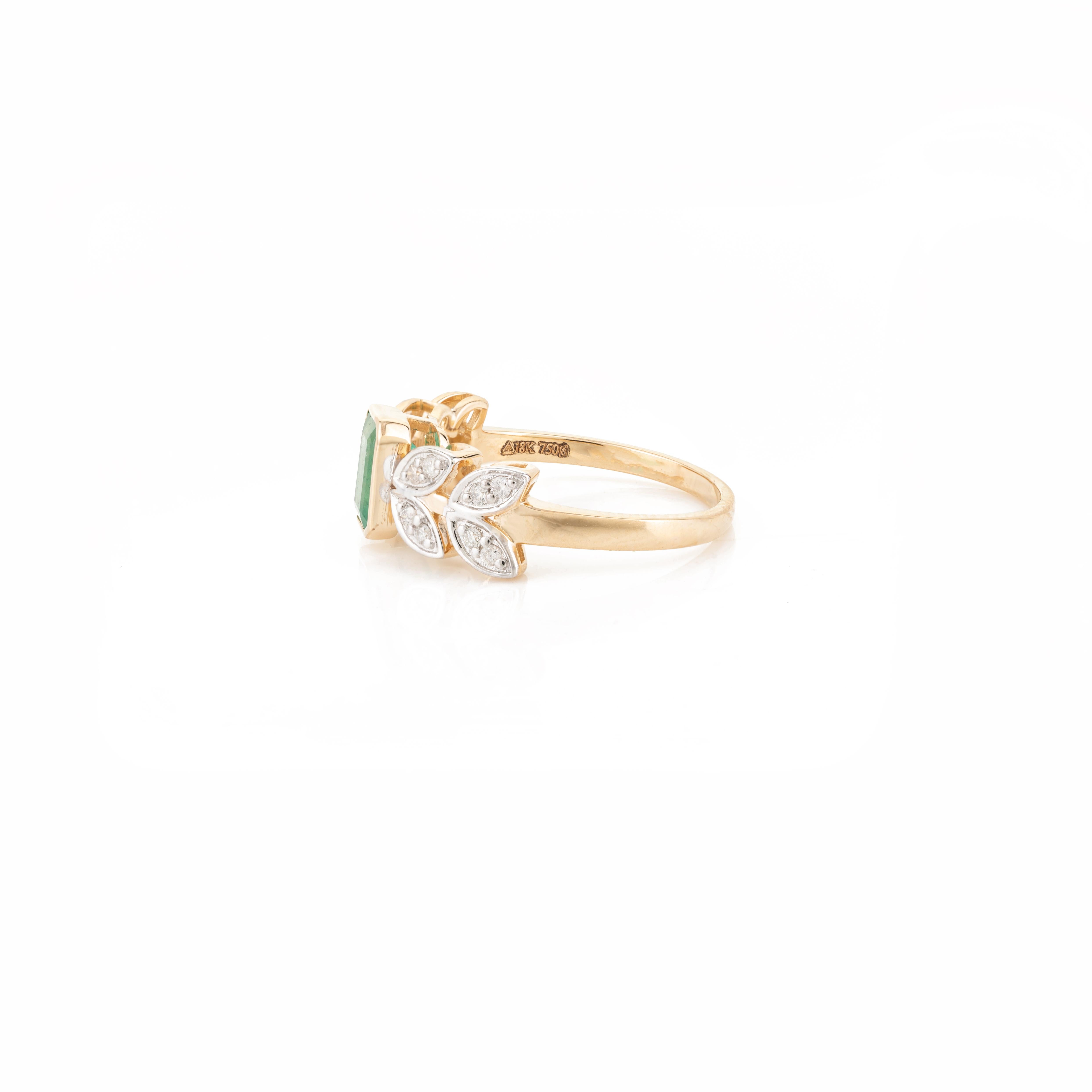 For Sale:  Natural Emerald and Diamond Floral Motif Band Ring in 18k Solid Yellow Gold 3