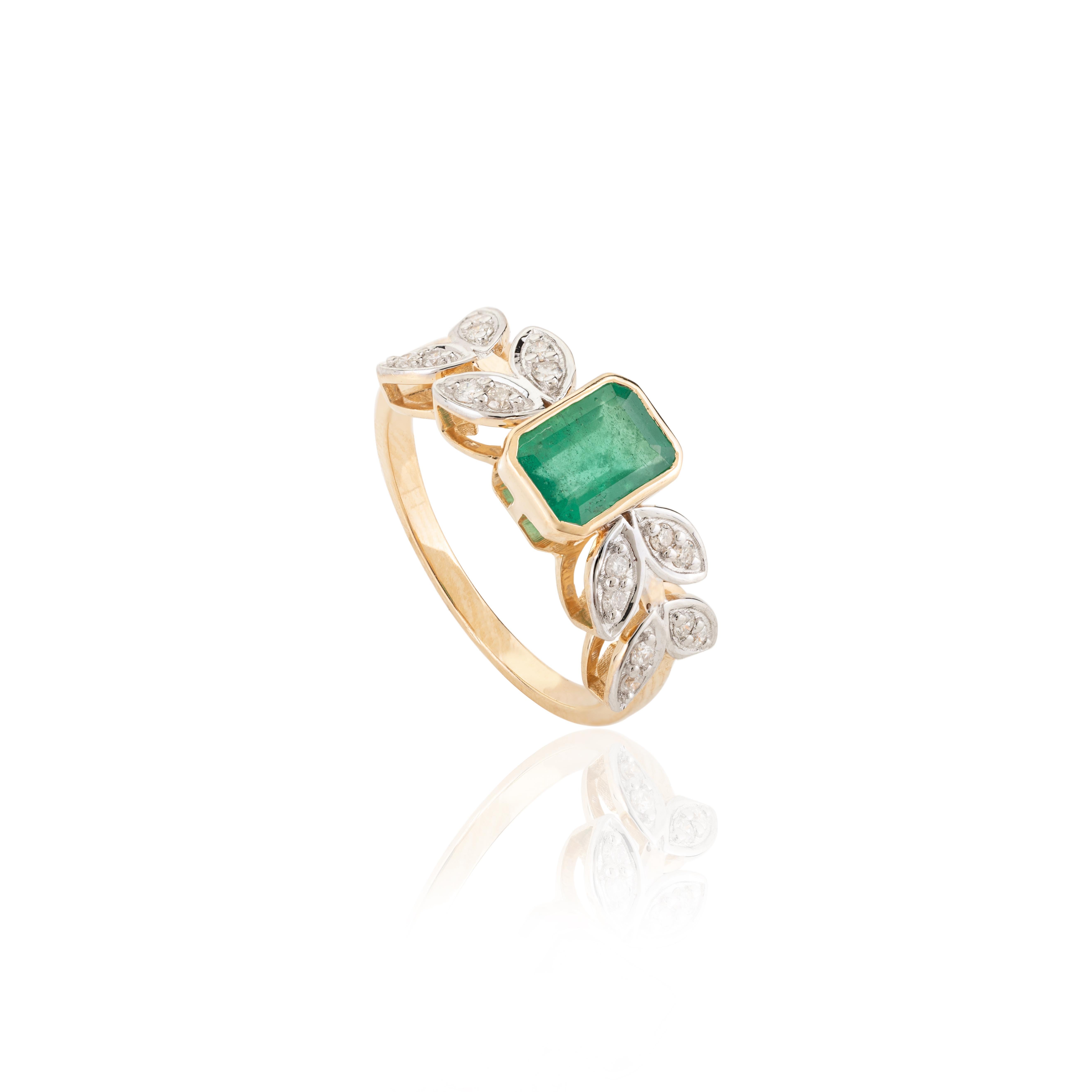 For Sale:  Natural Emerald and Diamond Floral Motif Band Ring in 18k Solid Yellow Gold 7