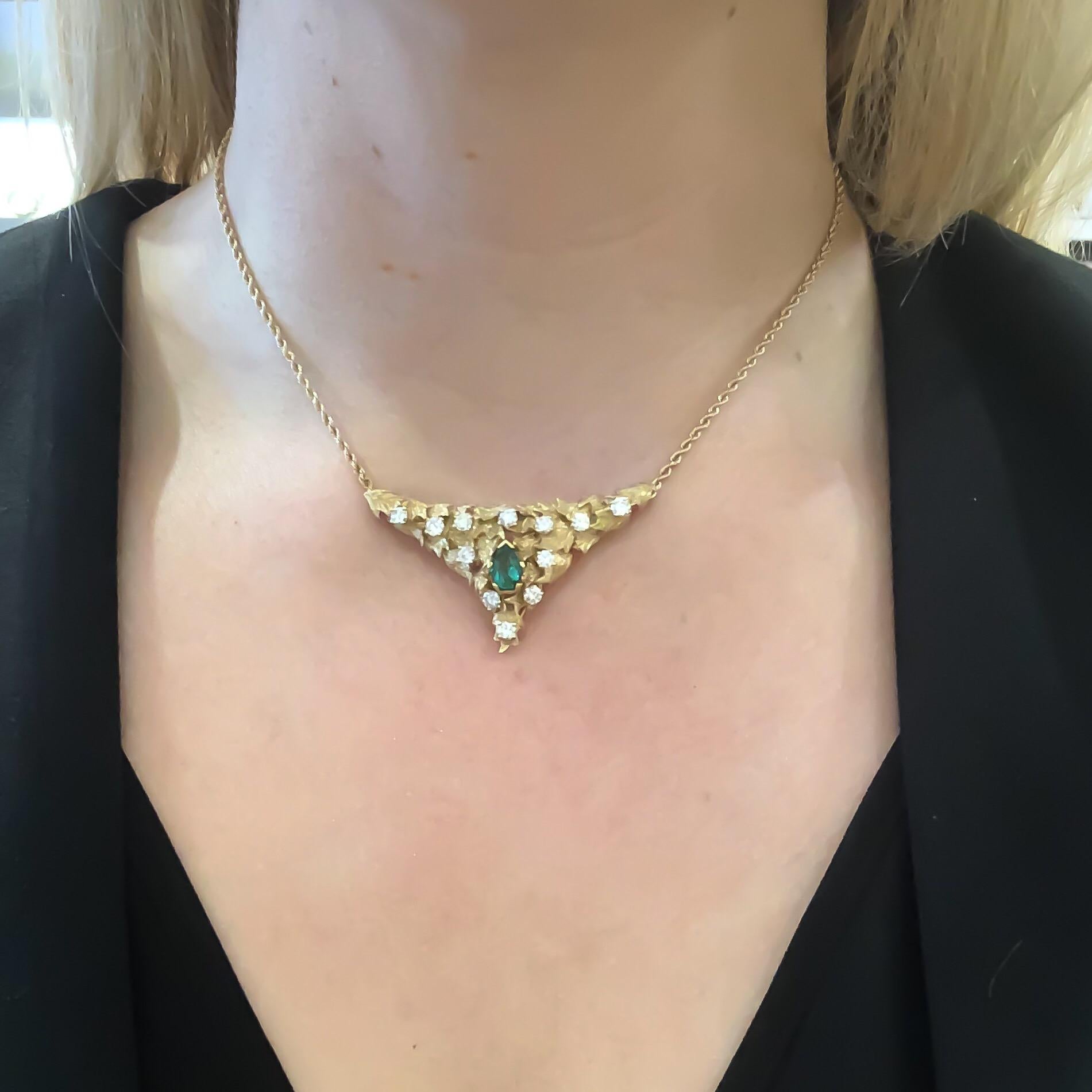 Pear Cut Natural Emerald and Diamond Florentine Triangular Necklace 1.10 Carat 14 Karat