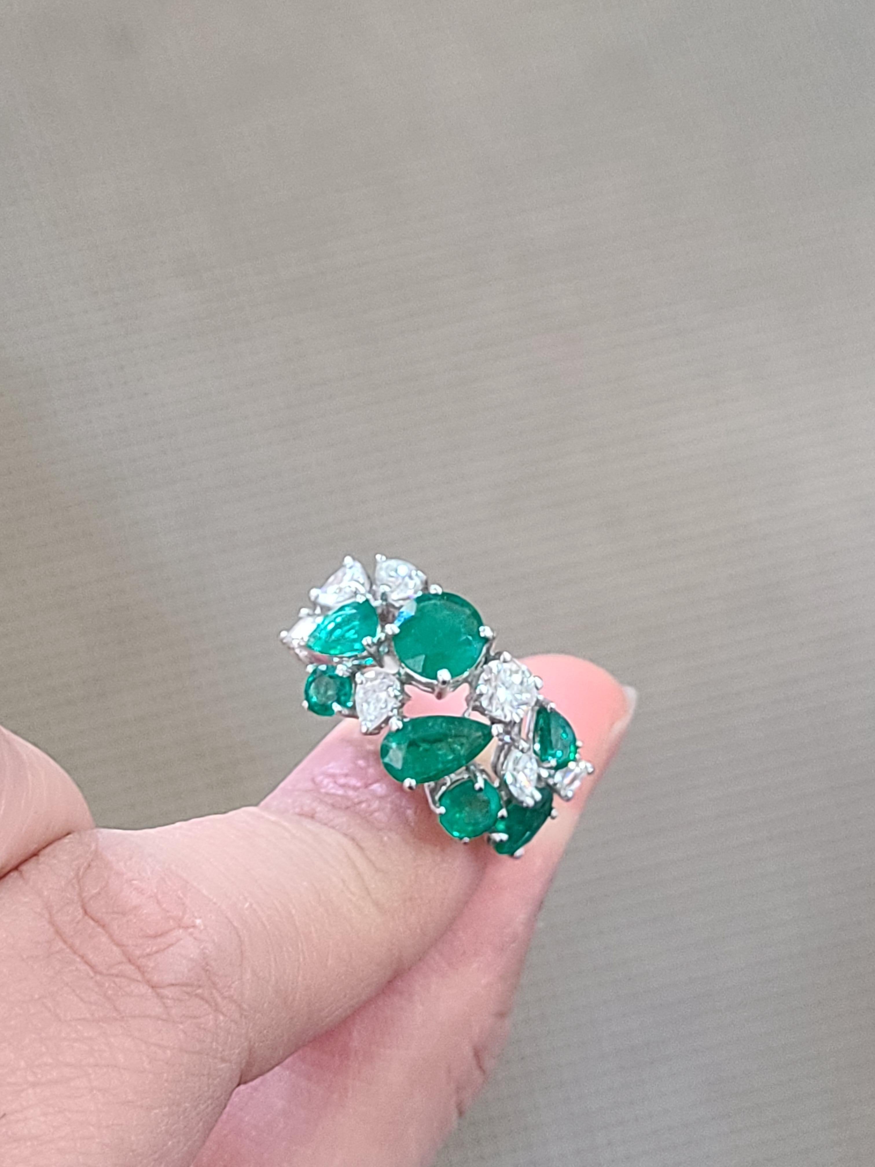 Emerald Cut Natural Emerald and Diamond Ring Set in 18 Karat Gold