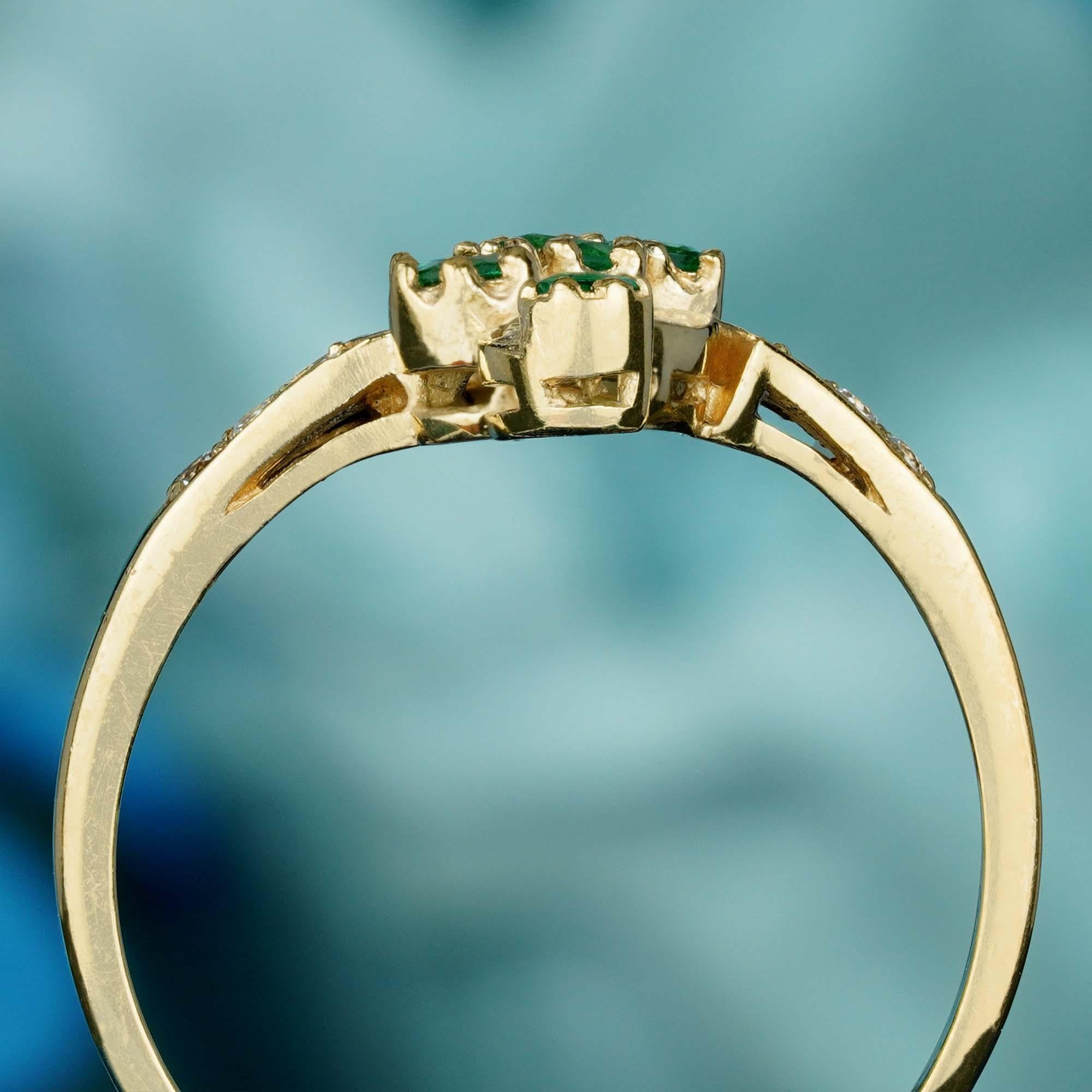 For Sale:  Natural Emerald and Diamond Vintage Style Vertical Ring in Solid 9K Yellow Gold 5