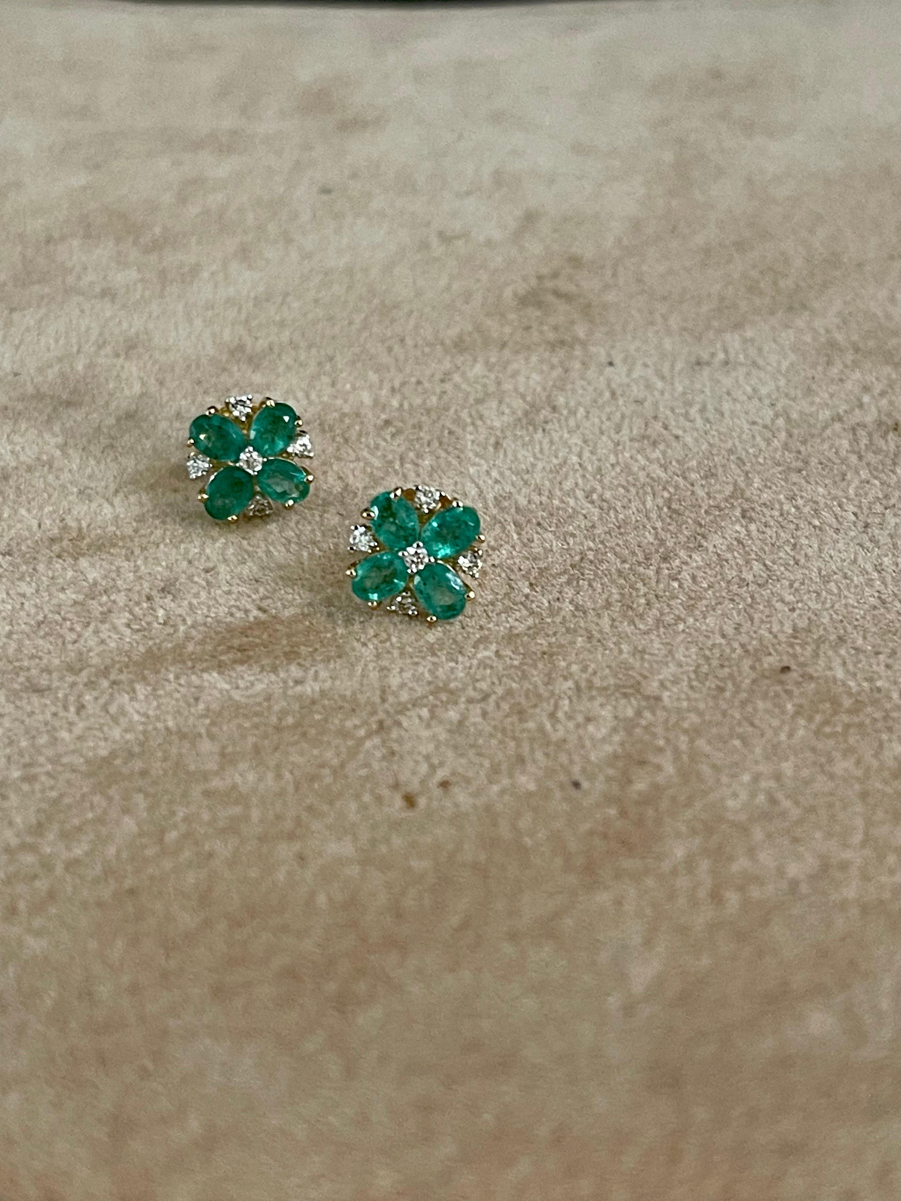 Women's Natural Emerald and Diamonds Flower Post Earrings 14 Karat Yellow Gold