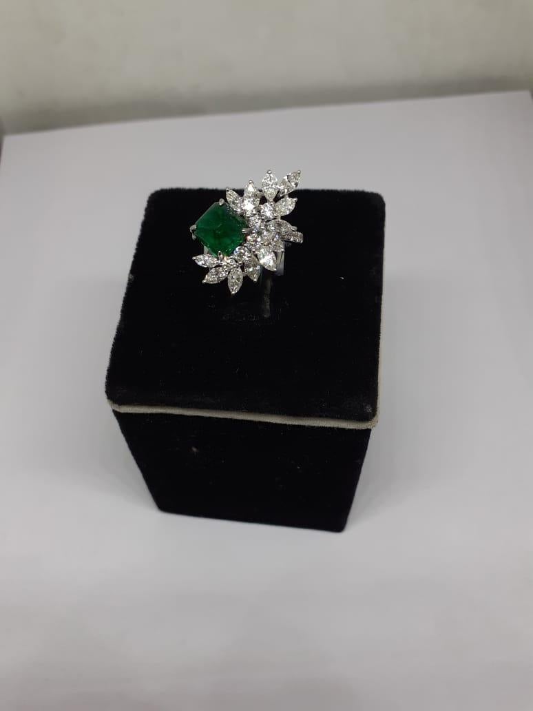 2.34 Ct Natural  Zambian Emerald & 2.15 Ct Natural Diamond Ring in 18KW Gold In New Condition For Sale In New York, NY