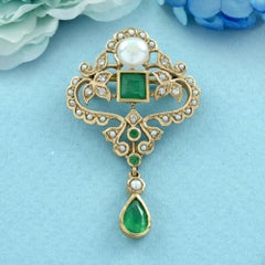 Natural Emerald and Pearl Victorian Style Brooch in Solid 14K Yellow Gold