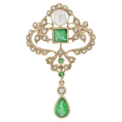 Natural Emerald and Pearl Victorian Style Brooch in Solid 14K Yellow Gold