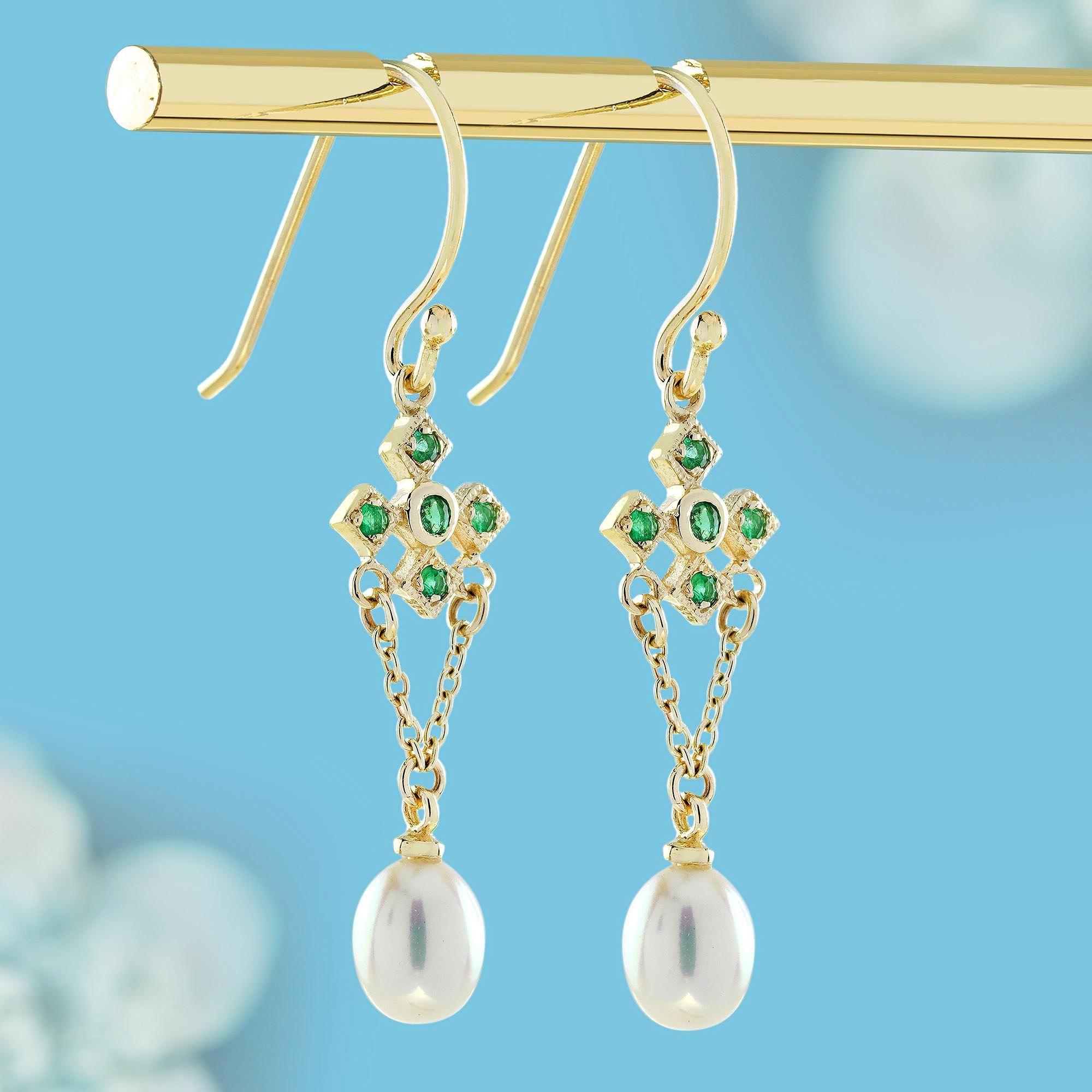 Pendientes de gota estilo vintage de esmeralda natural y perla en oro amarillo de 9 quilates Eduardiano en venta