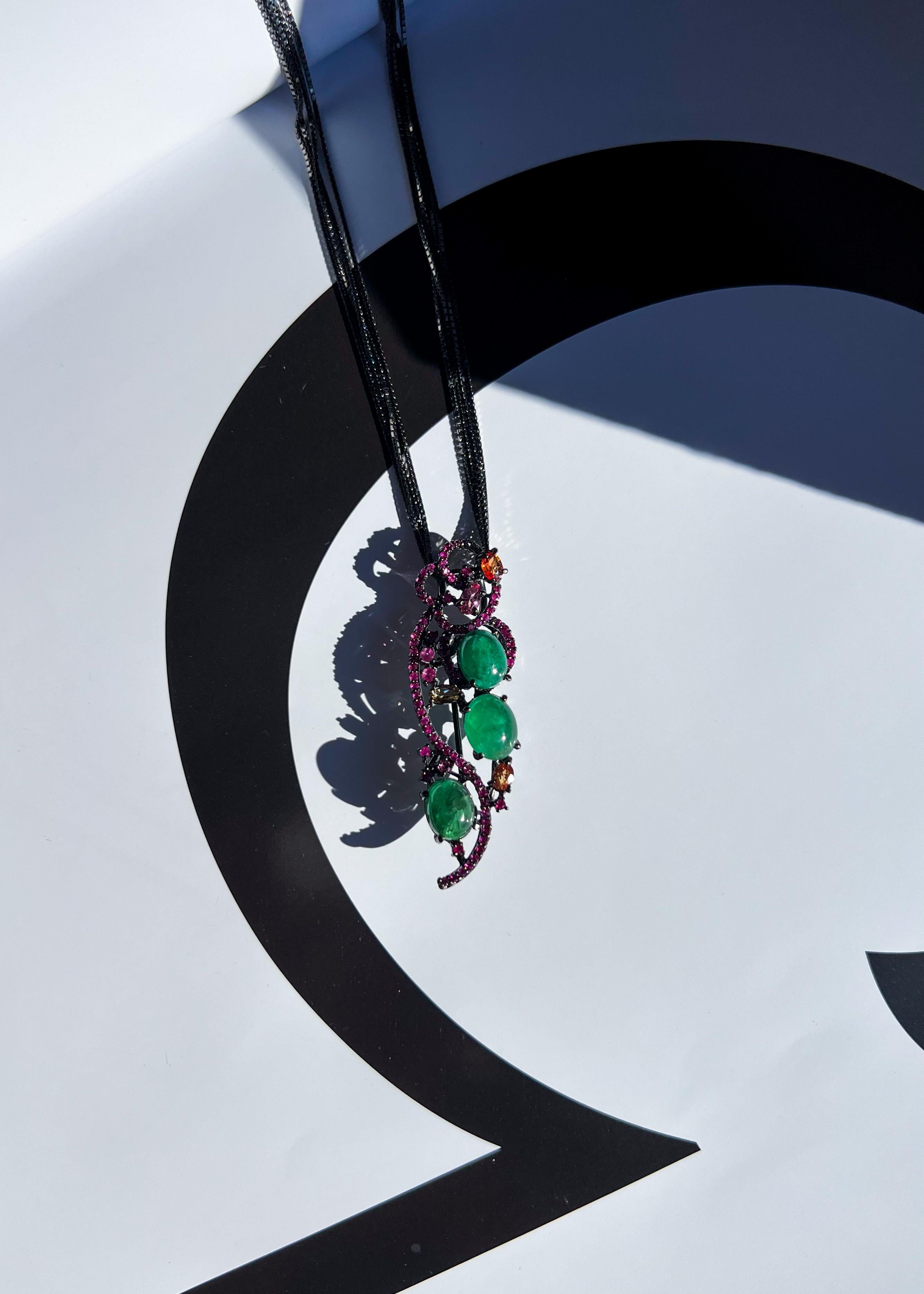 Natural Emerald and Sapphires Pendant Brooch & Necklace For Sale 3