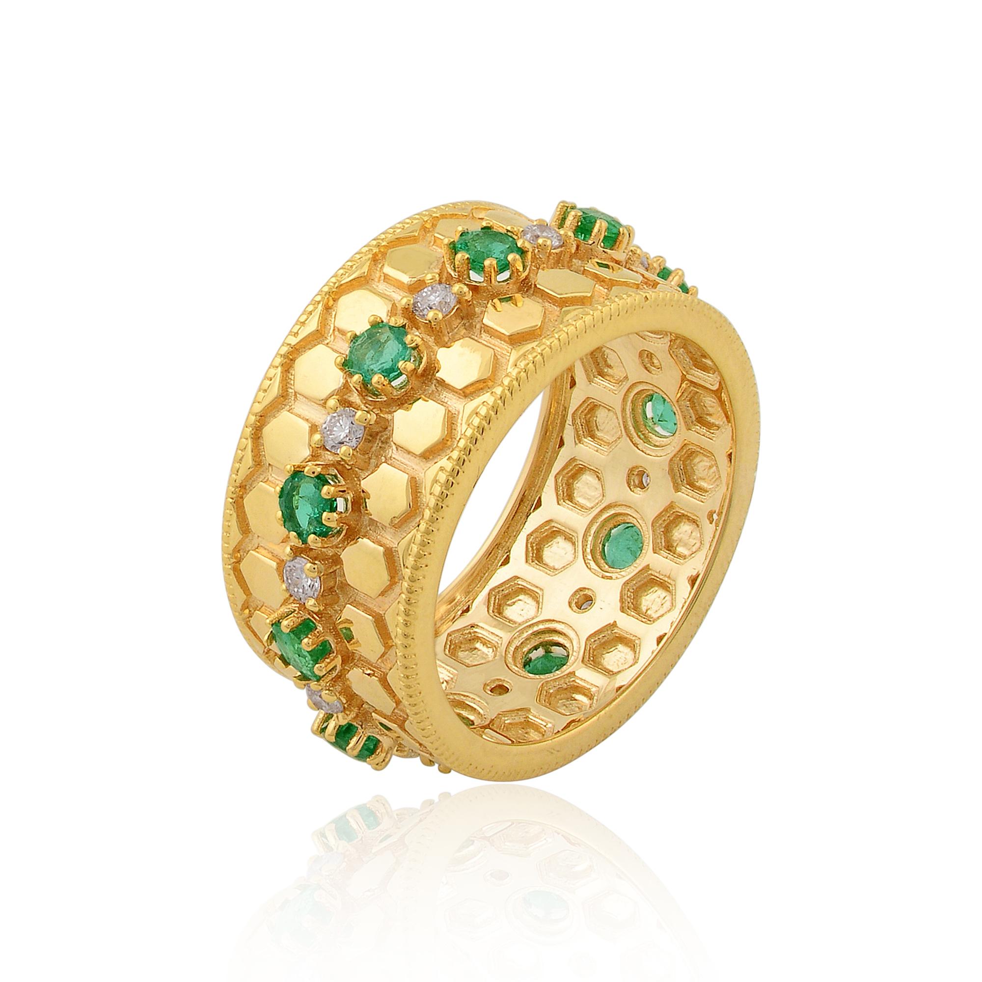 For Sale:  Natural Emerald Band Ring SI Clarity HI Color Diamond 18k Yellow Gold Jewelry 4