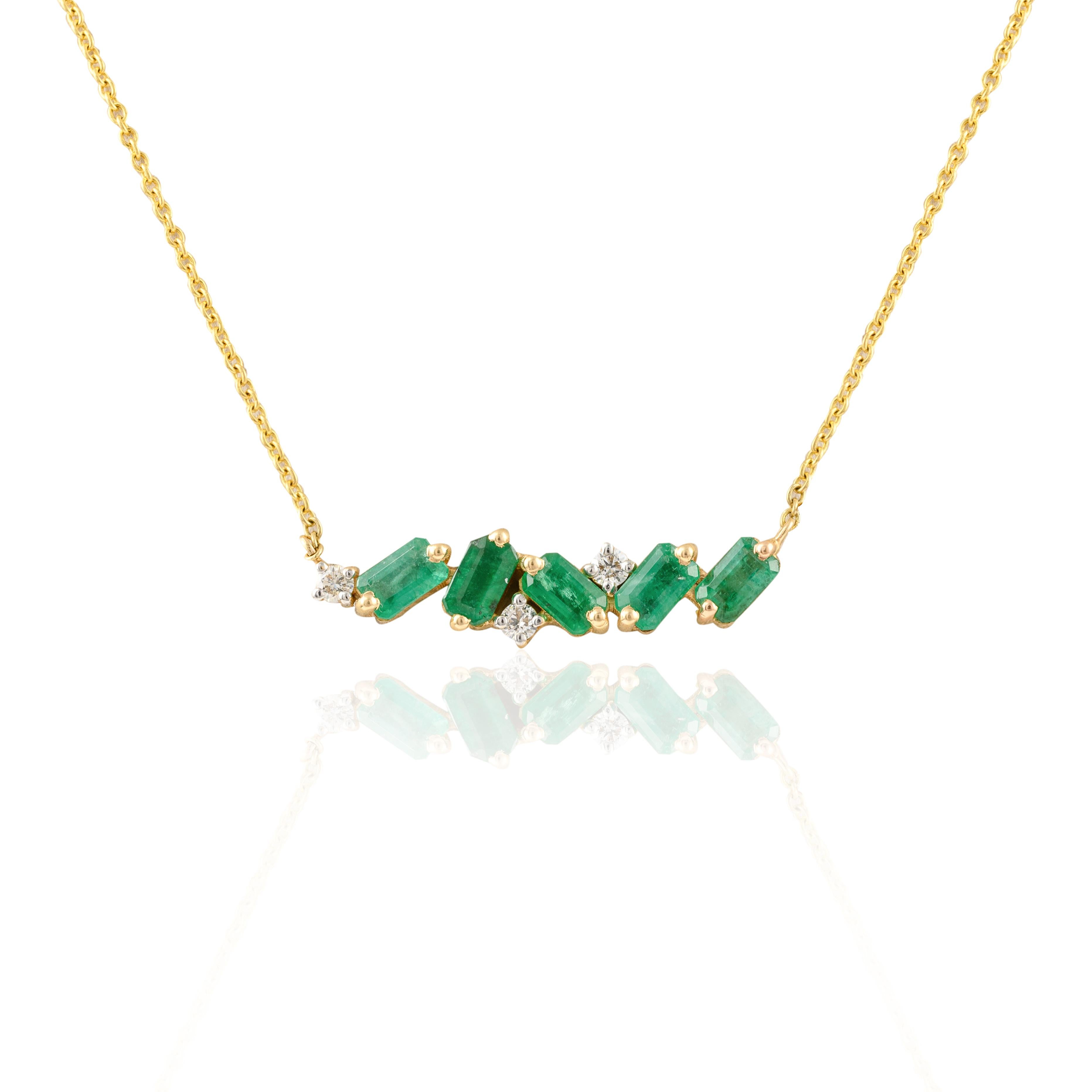 Emerald Bar Pendant Necklace with Diamonds 14k Yellow Gold, Thanksgiving Gift In New Condition For Sale In Houston, TX
