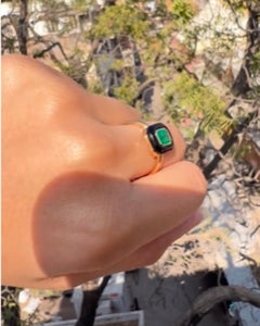 Natural Emerald & Black Onyx Ring in 18k Gold