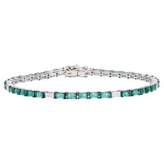 Natural Emerald  bracelet with diamond 0.63 cts in 18k gold