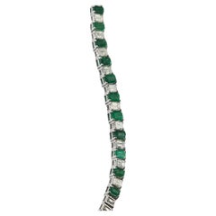 Natural emerald bracelet with diamond and 14k gold