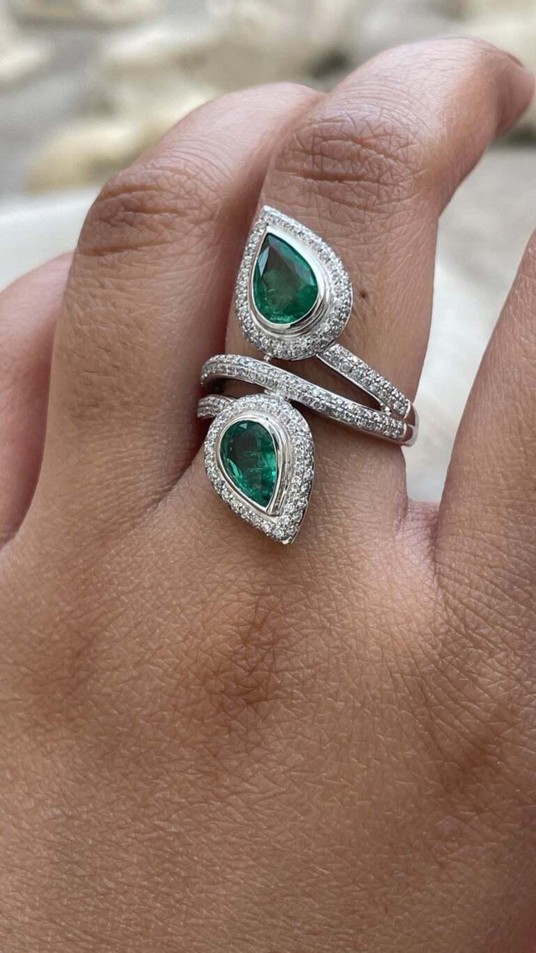 For Sale:  Natural Emerald Cocktail Women Ring with Diamonds in 14k Solid White Gold 6