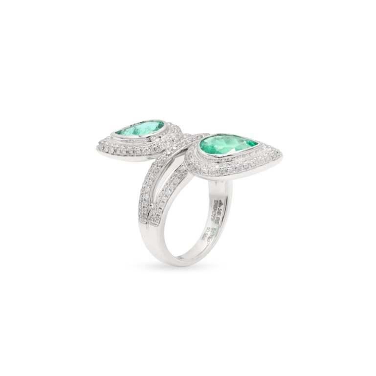 For Sale:  Natural Emerald Cocktail Women Ring with Diamonds in 14k Solid White Gold 7