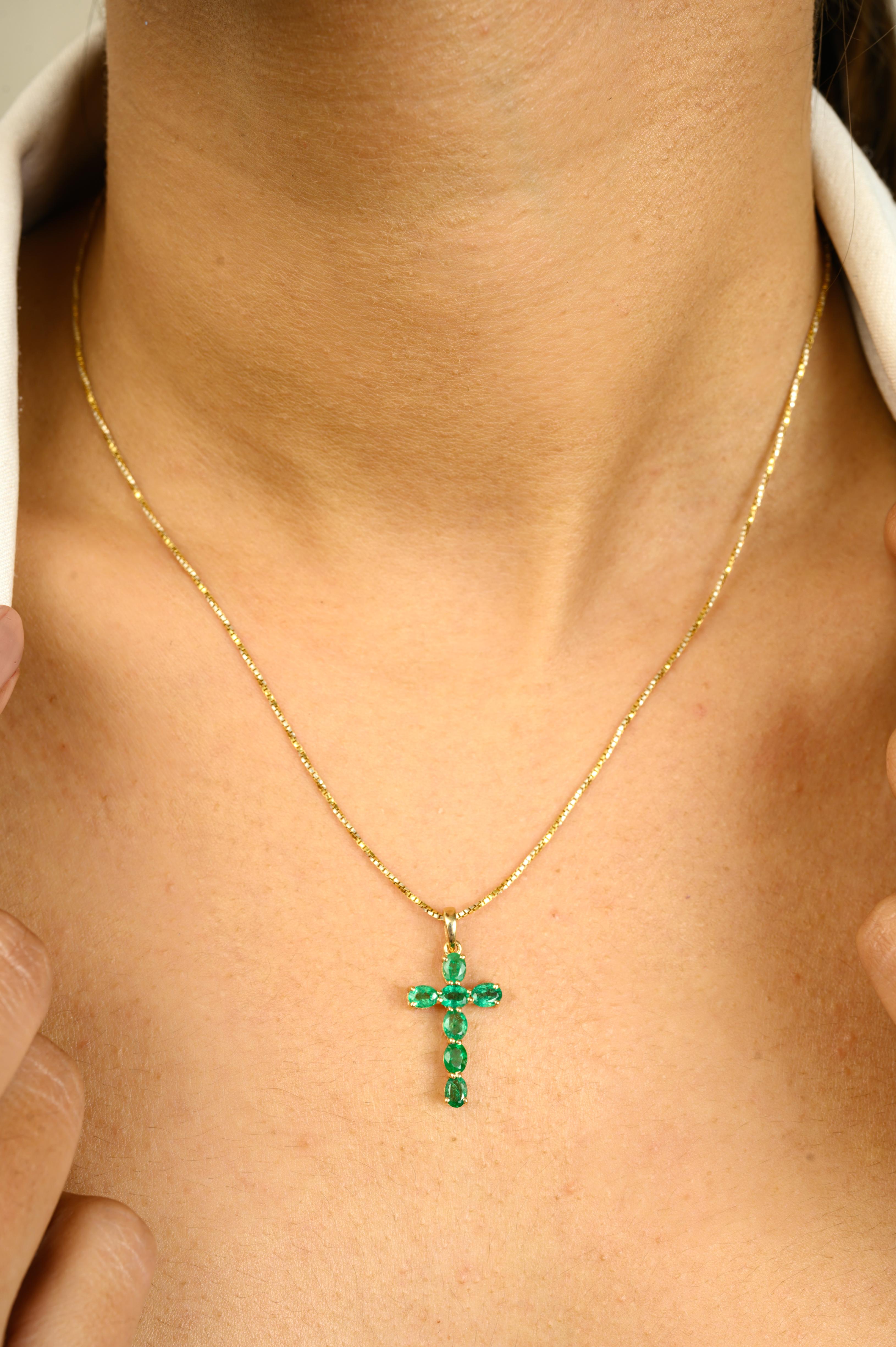 Women's Natural Emerald Cross Pendant for Womens in 14k Yellow Gold, Thanksgiving Gift For Sale