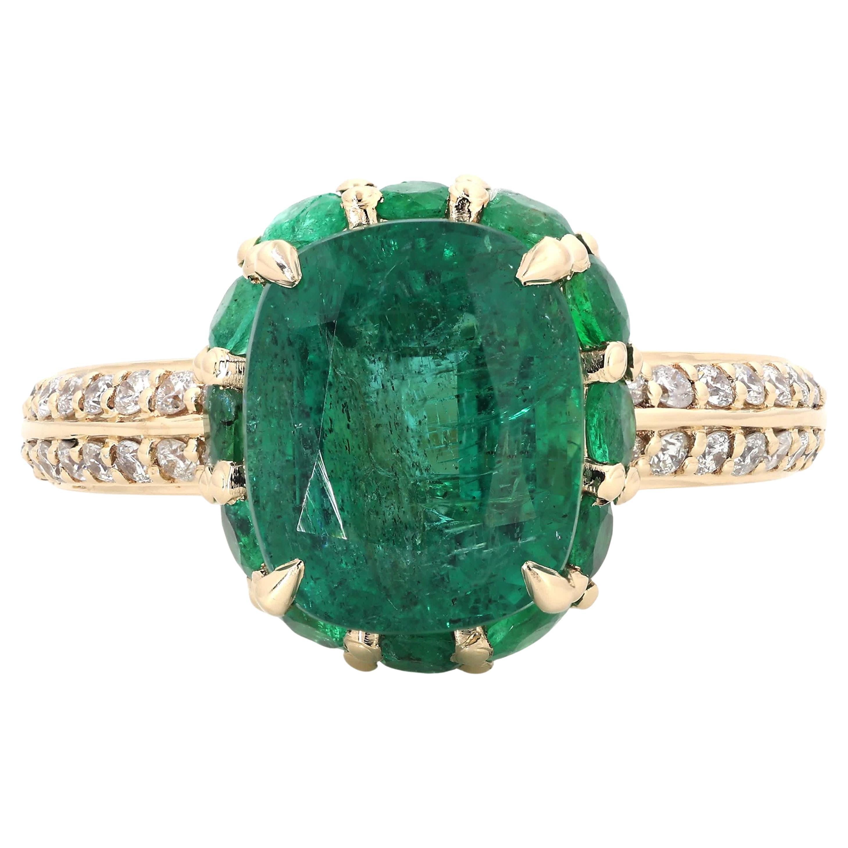 Natural Emerald Cushion Cut Diamond Gemstone Ring in 14k Solid Gold (Certified) For Sale