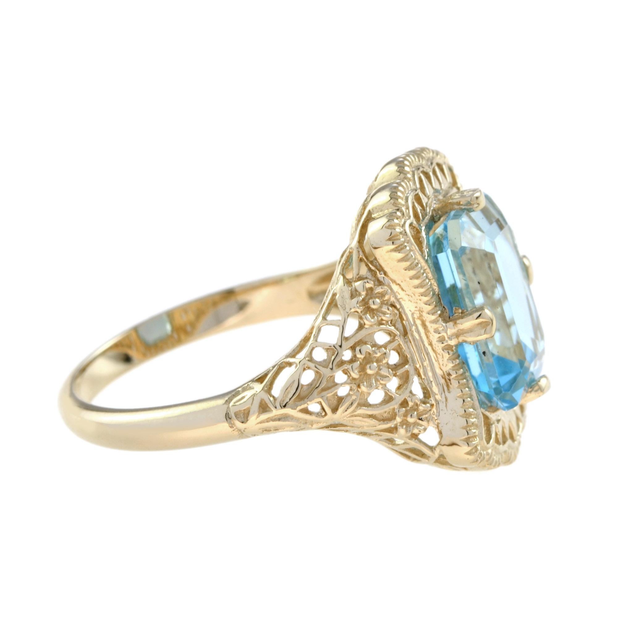 Natural Emerald Cut Blue Topaz Filigree Ring in Solid 14k Yellow Gold In New Condition In Bangkok, TH