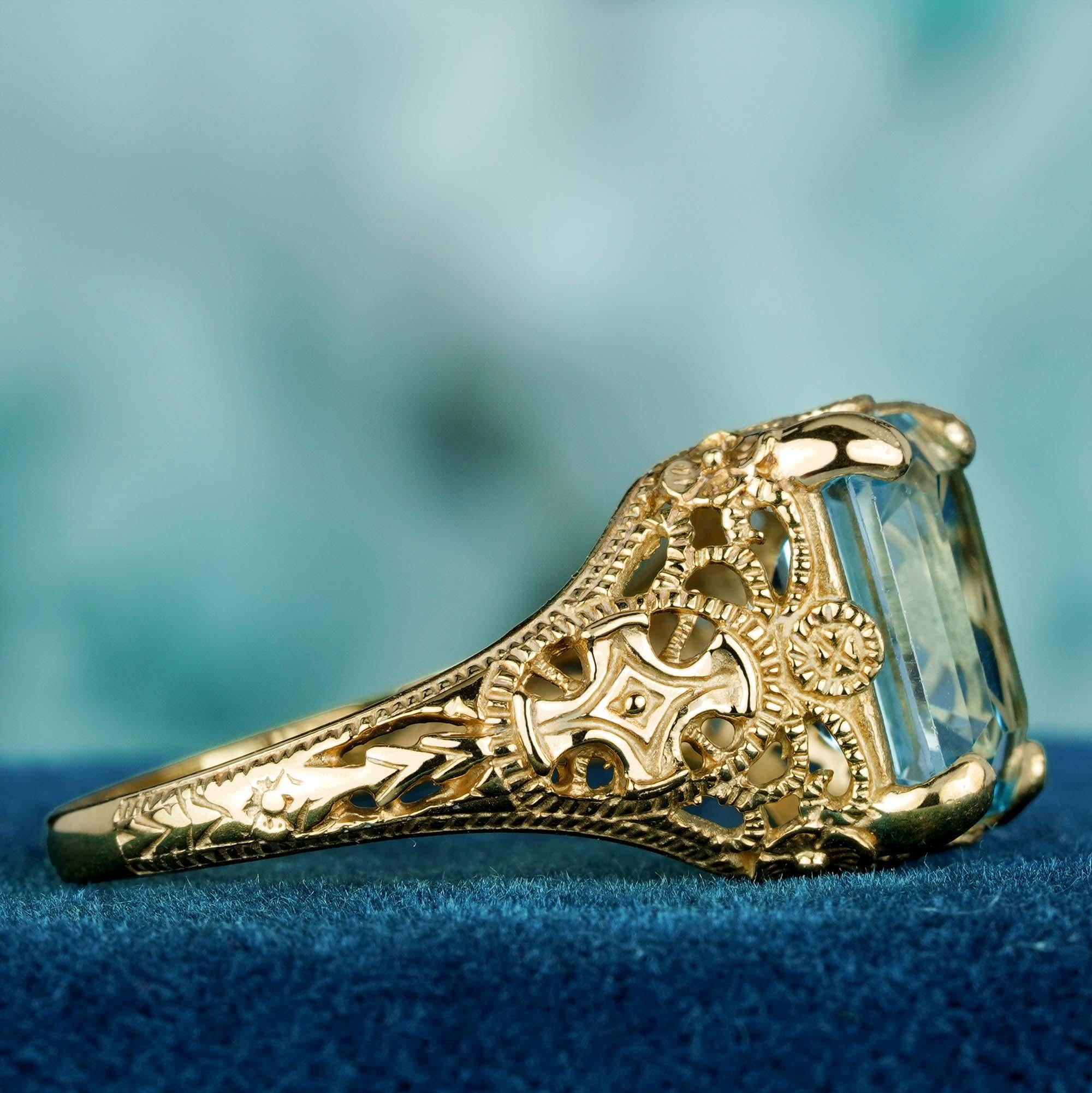 En vente :  Nature Emerald Cut Blue Topaz Vintage Style Filigree Ring in Solid 9K Gold (Bague filigranée en or massif 9K)  4