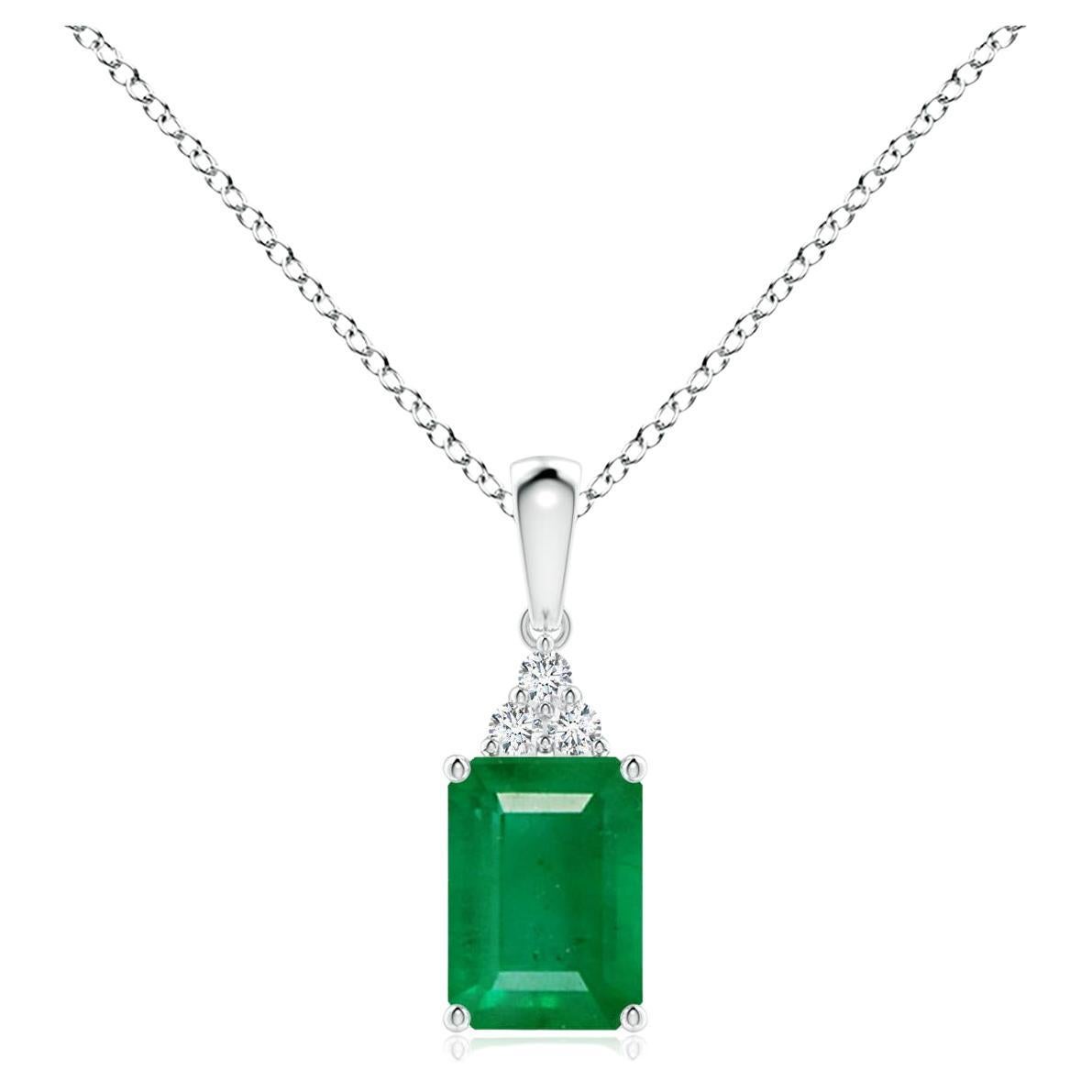 Natural Emerald-Cut Emerald Pendant with Diamond in Platinum (Size-7x5mm) For Sale