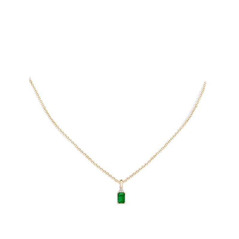 Emerald Cut Natural Emerald-Cut Emerald Pendant with Diamond in YellowGold Size-6x4mm For Sale