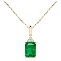 Natural Emerald-Cut Emerald Pendant with Diamond in YellowGold Size-7x5mm