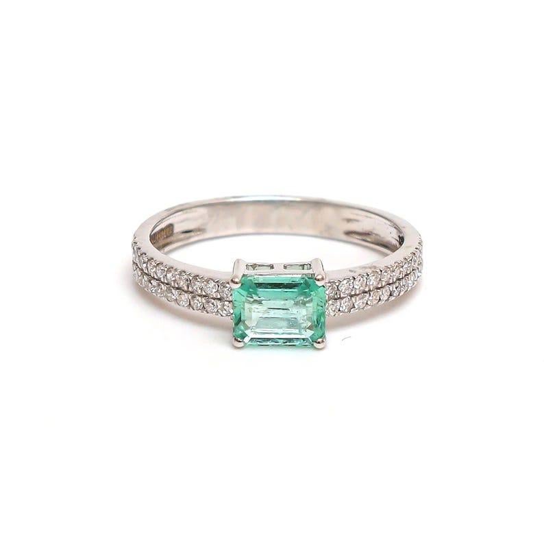 Contemporary Natural Emerald cut octagon diamond ring white gold in 18k