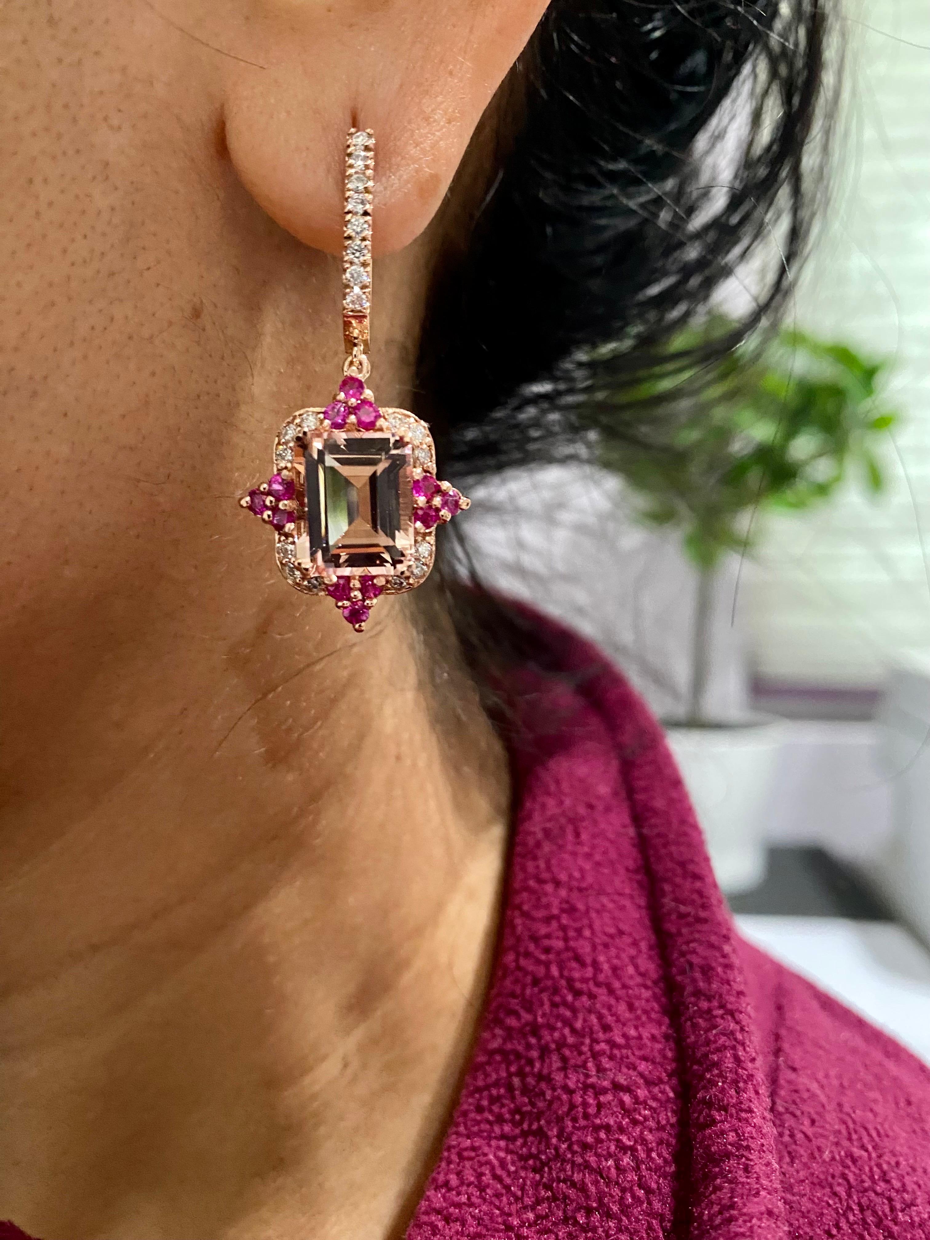 Boucles d'oreilles pendantes en or rose avec Morganite rose, diamant et saphir rose, taille émeraude naturelle Pour femmes en vente