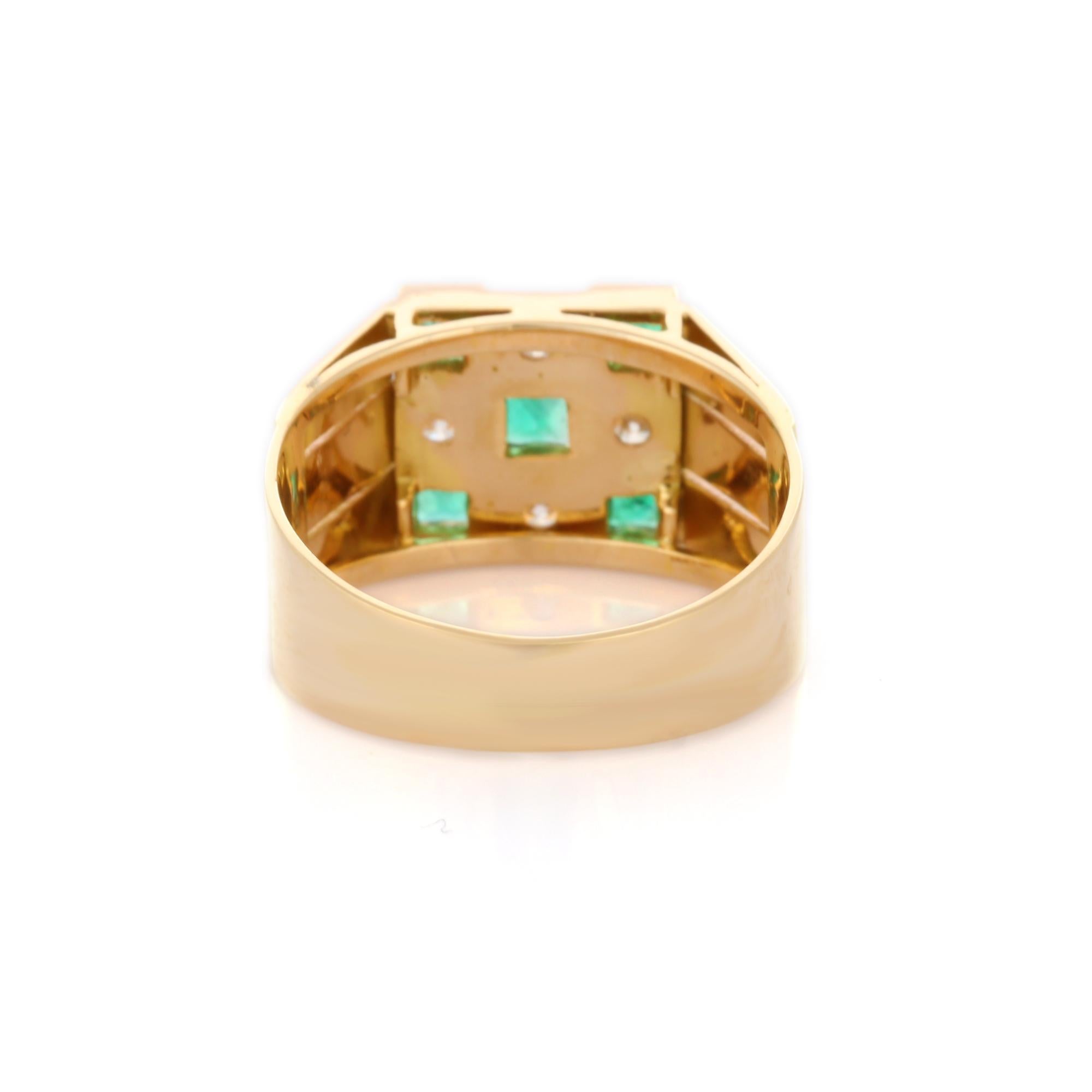 For Sale:  Natural Emerald and Diamond Engagement Ring in 18k Solid Yellow Gold Men's Ring 4