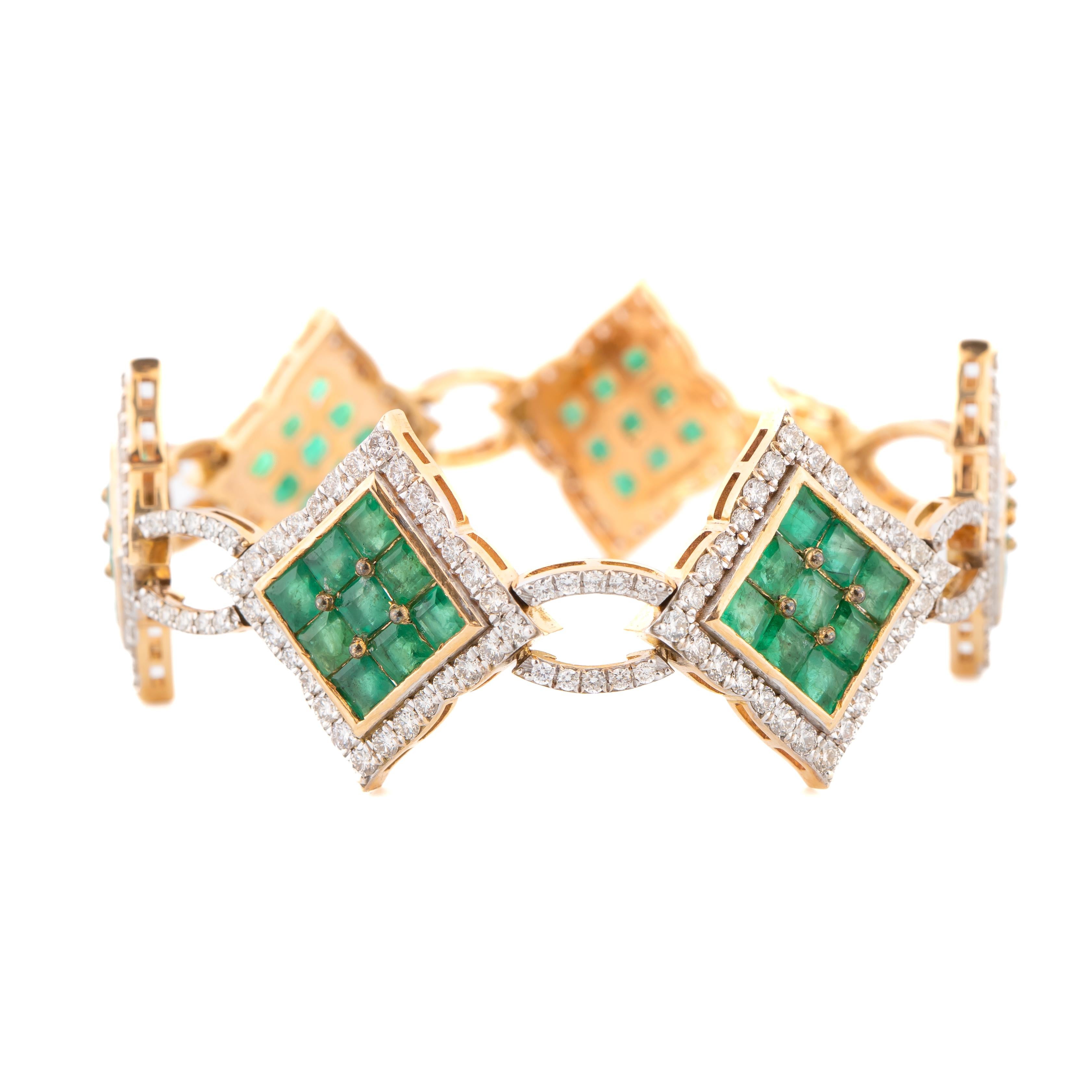 Natural Emerald & diamond Bracelet in 14k gold In New Condition For Sale In jaipur, IN