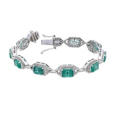 Natural Emerald & Diamond Bracelet in 18K Gold