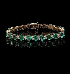 Natural Emerald & Diamond Bracelet in 18k Gold