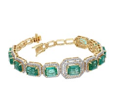 Natural Emerald & Diamond Bracelet in 18k Gold