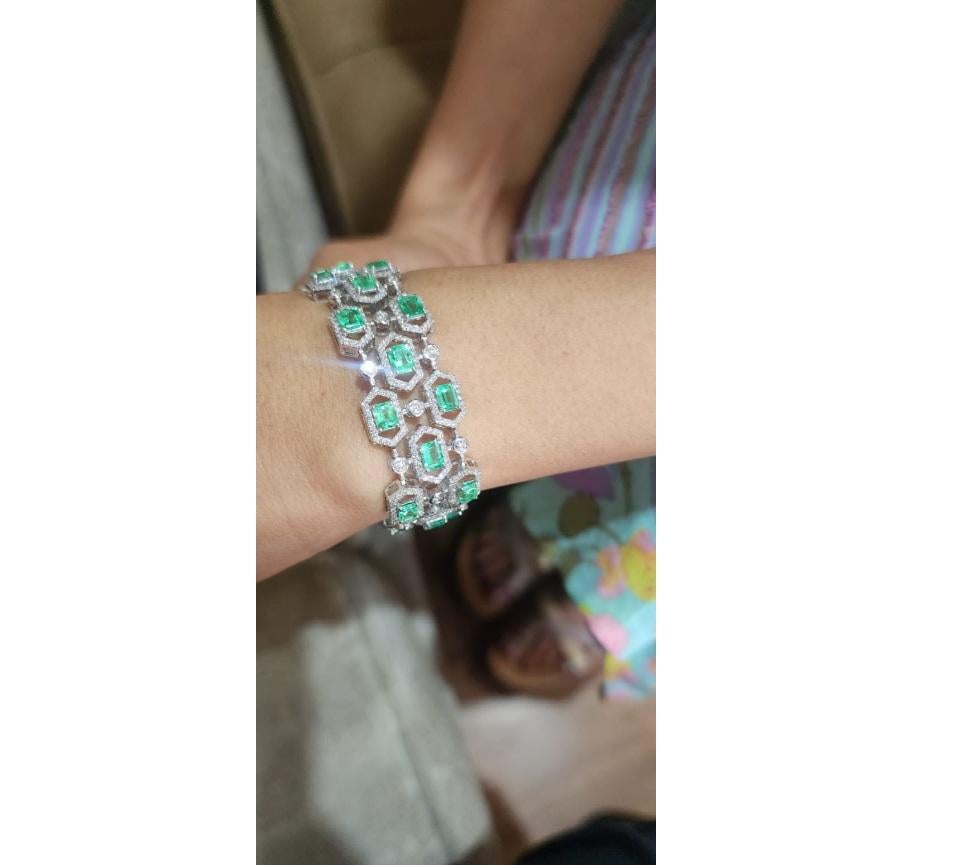 Bracciale con smeraldo naturale e diamanti in oro 18 carati in vendita 1
