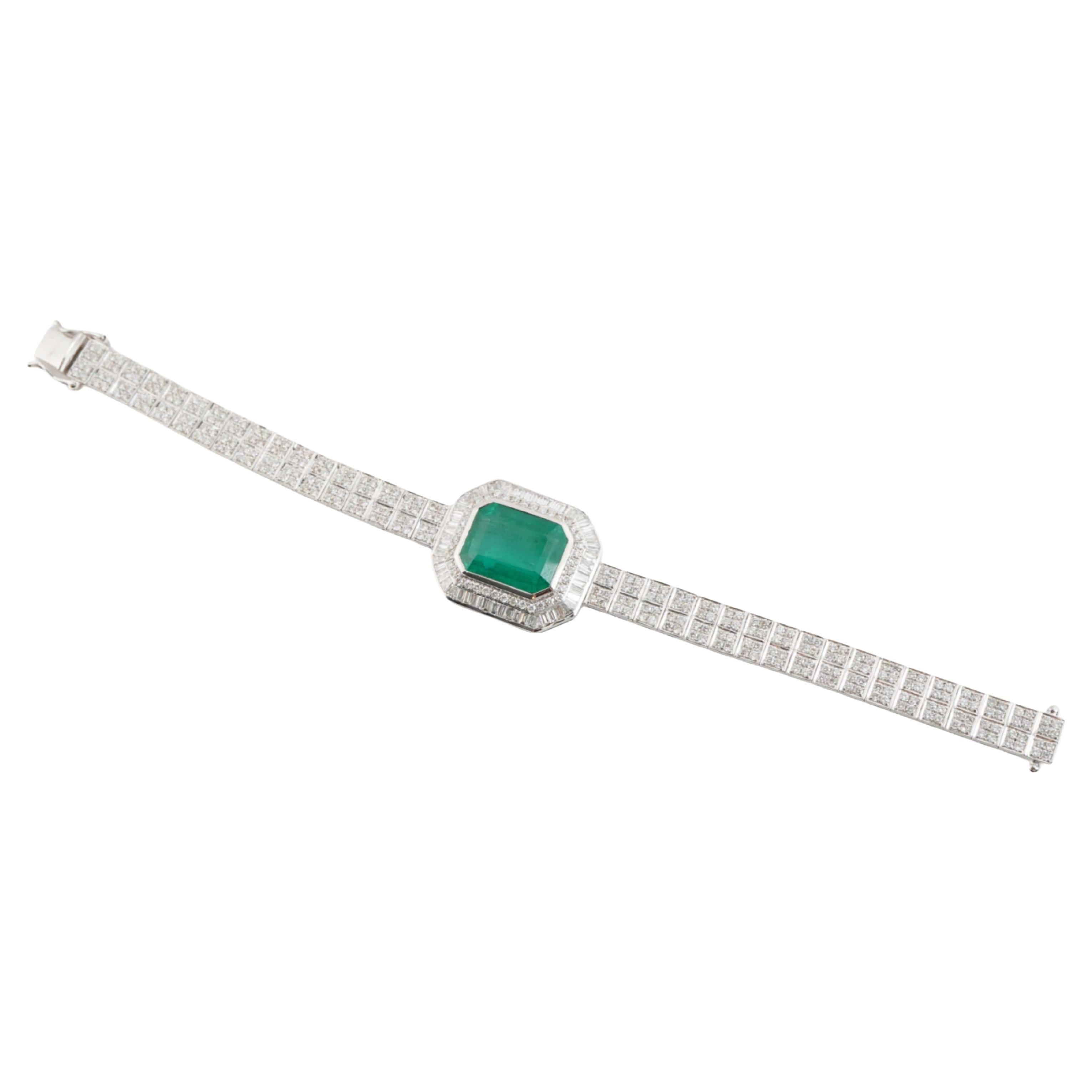 Taglio smeraldo Bracciale con smeraldo zambiano di alta qualità e diamanti in oro 18 carati in vendita