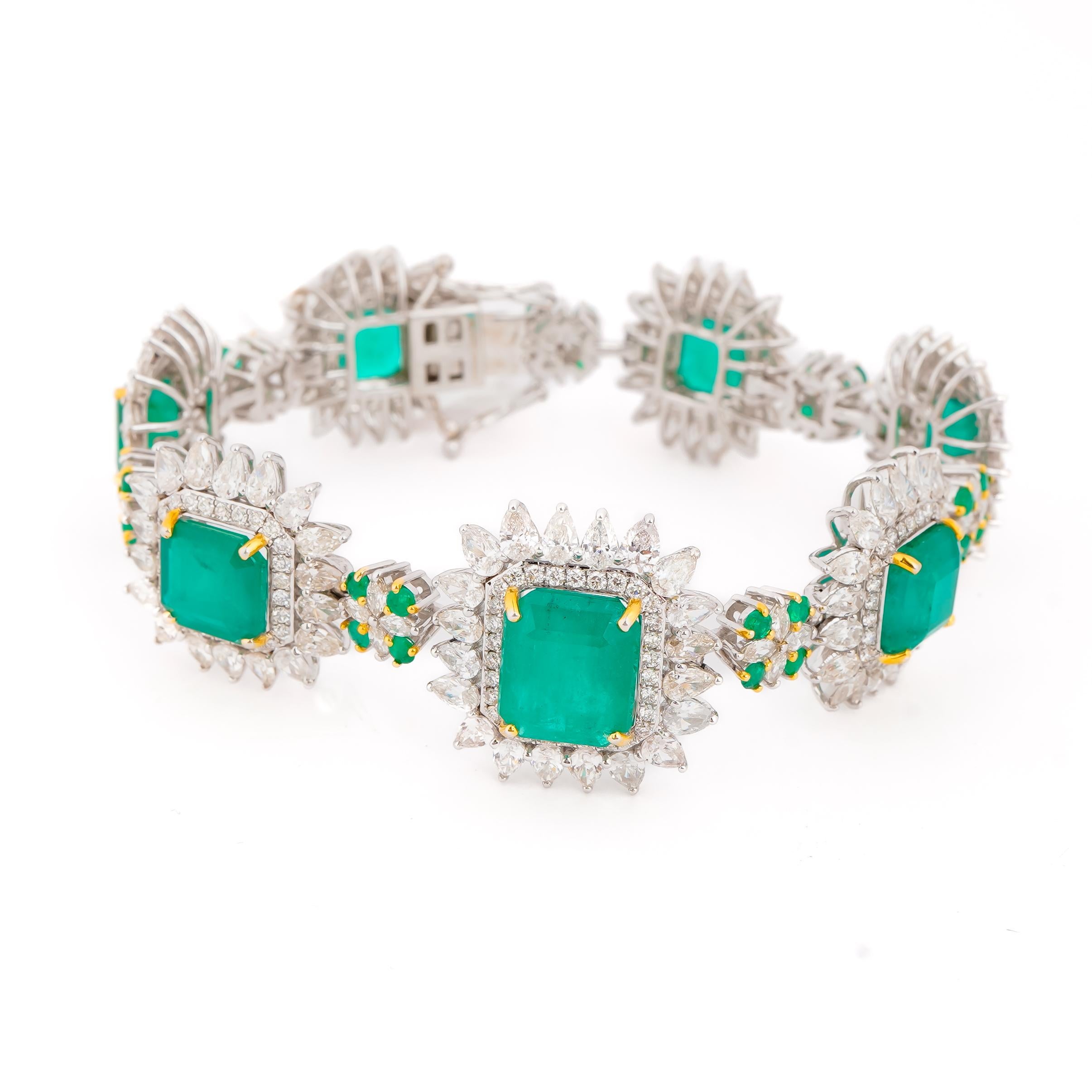 Natural Emerald & diamond Bracelet & Necklace in 14k gold For Sale 1