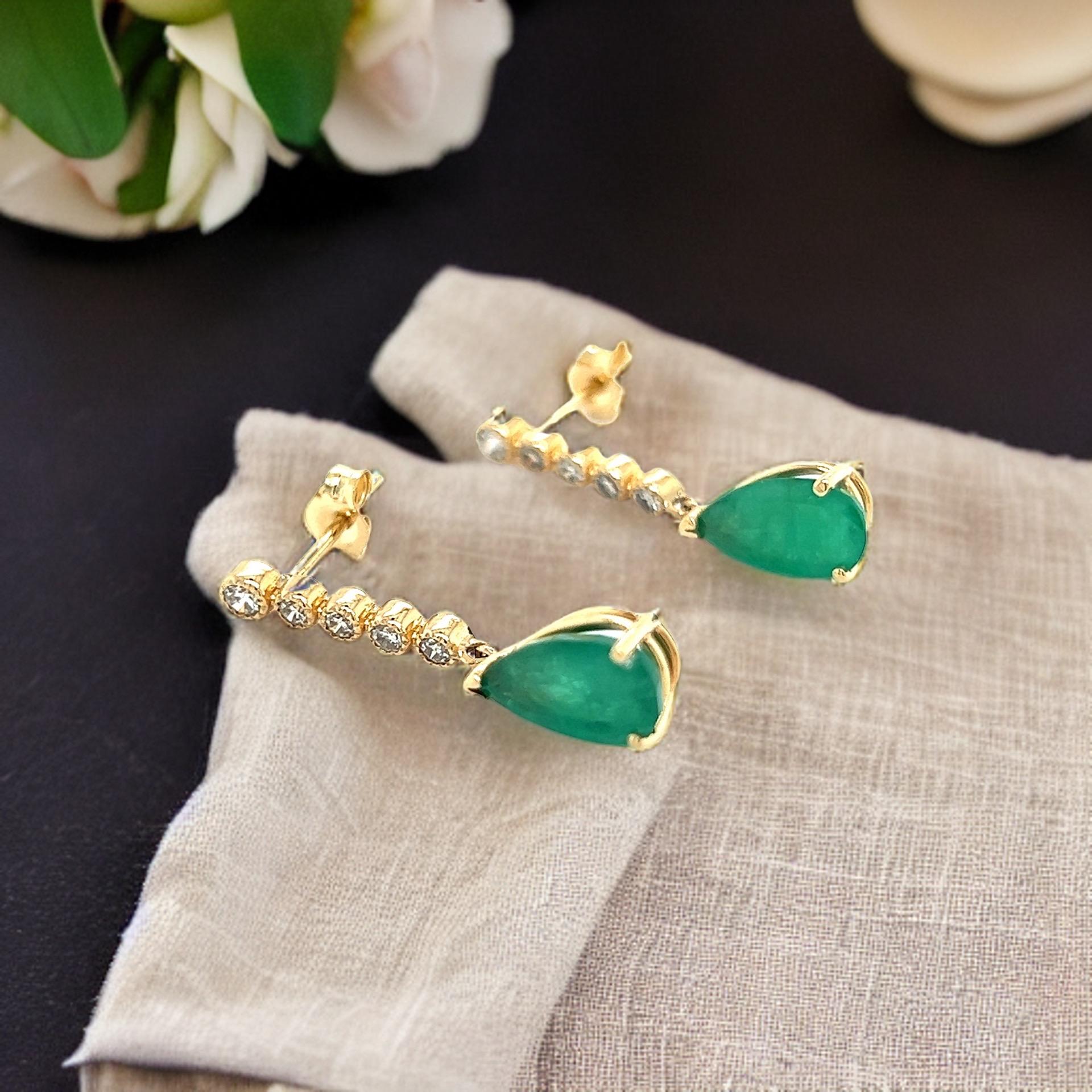Natural Emerald Diamond Dangle Earrings 14k Y Gold 2.23 TCW Certified  For Sale 1
