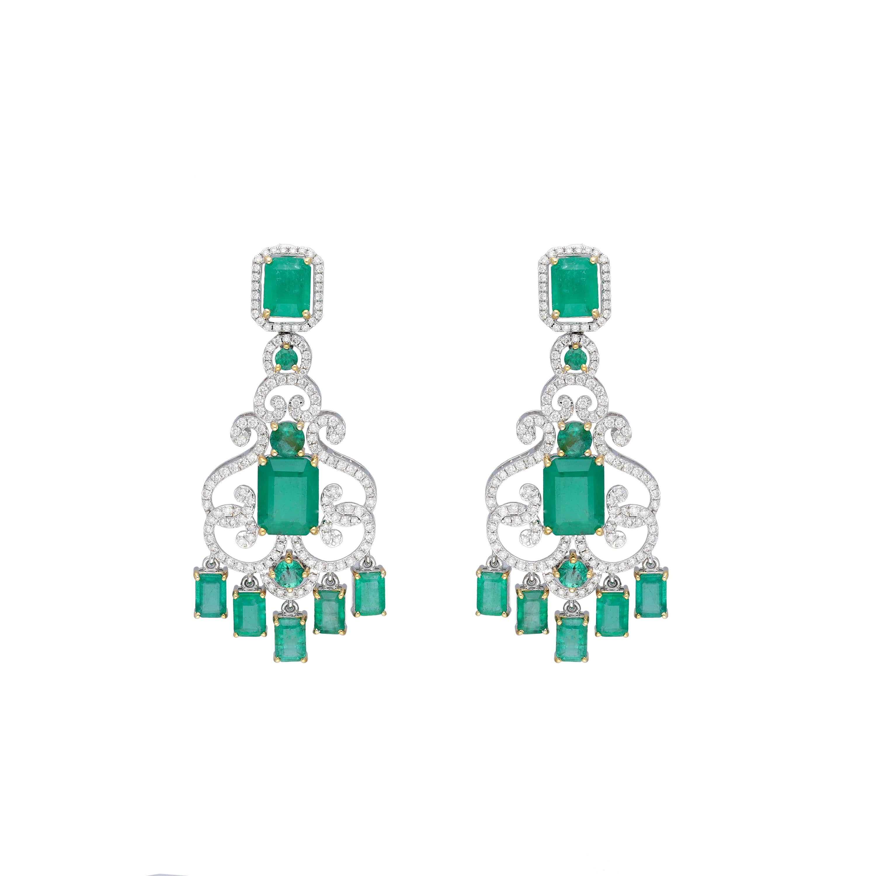 Emerald Cut Natural Emerald & diamond earring 14k gold For Sale