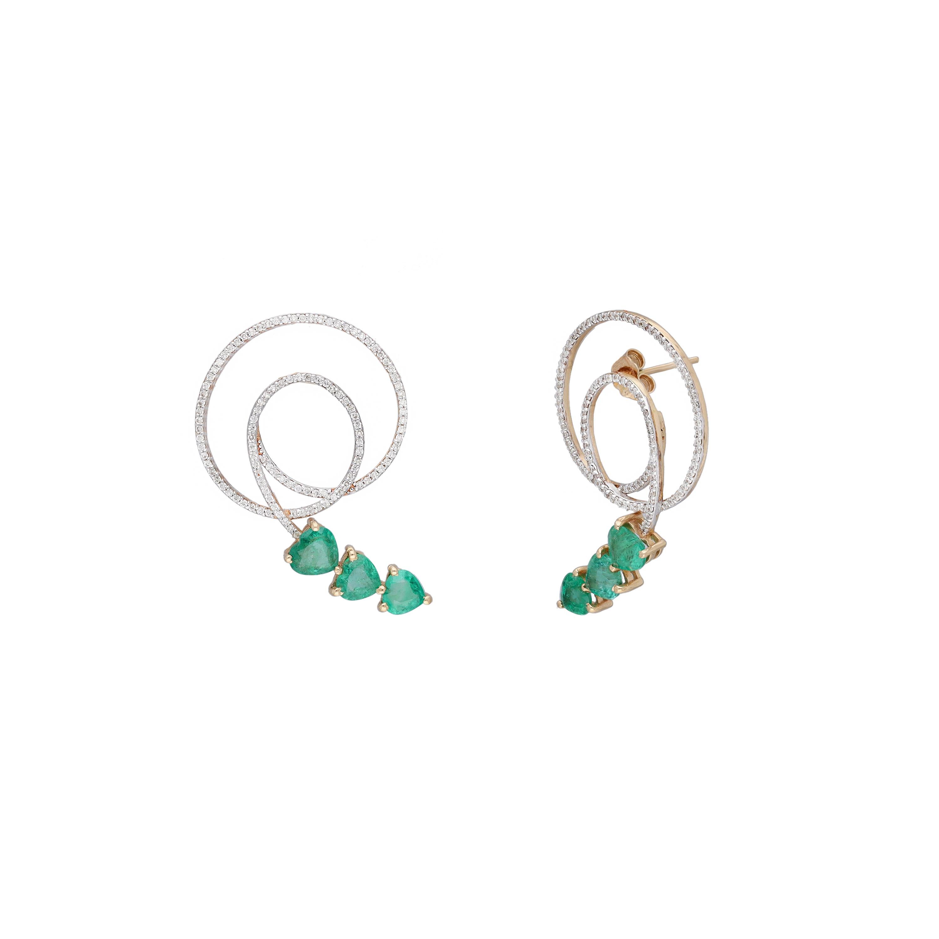 Orecchino con smeraldo naturale e diamante in oro 14k In condizioni Nuovo in vendita a jaipur, IN