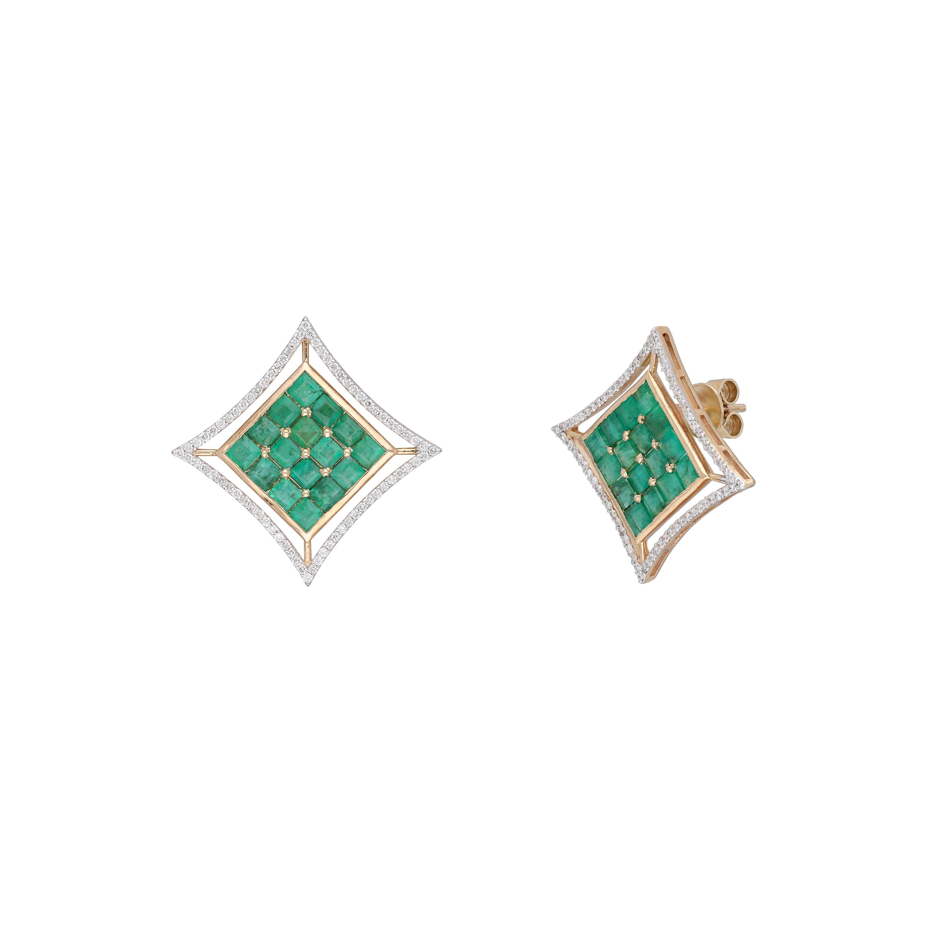 Natural Emerald & diamond earring 14k gold In New Condition For Sale In jaipur, IN