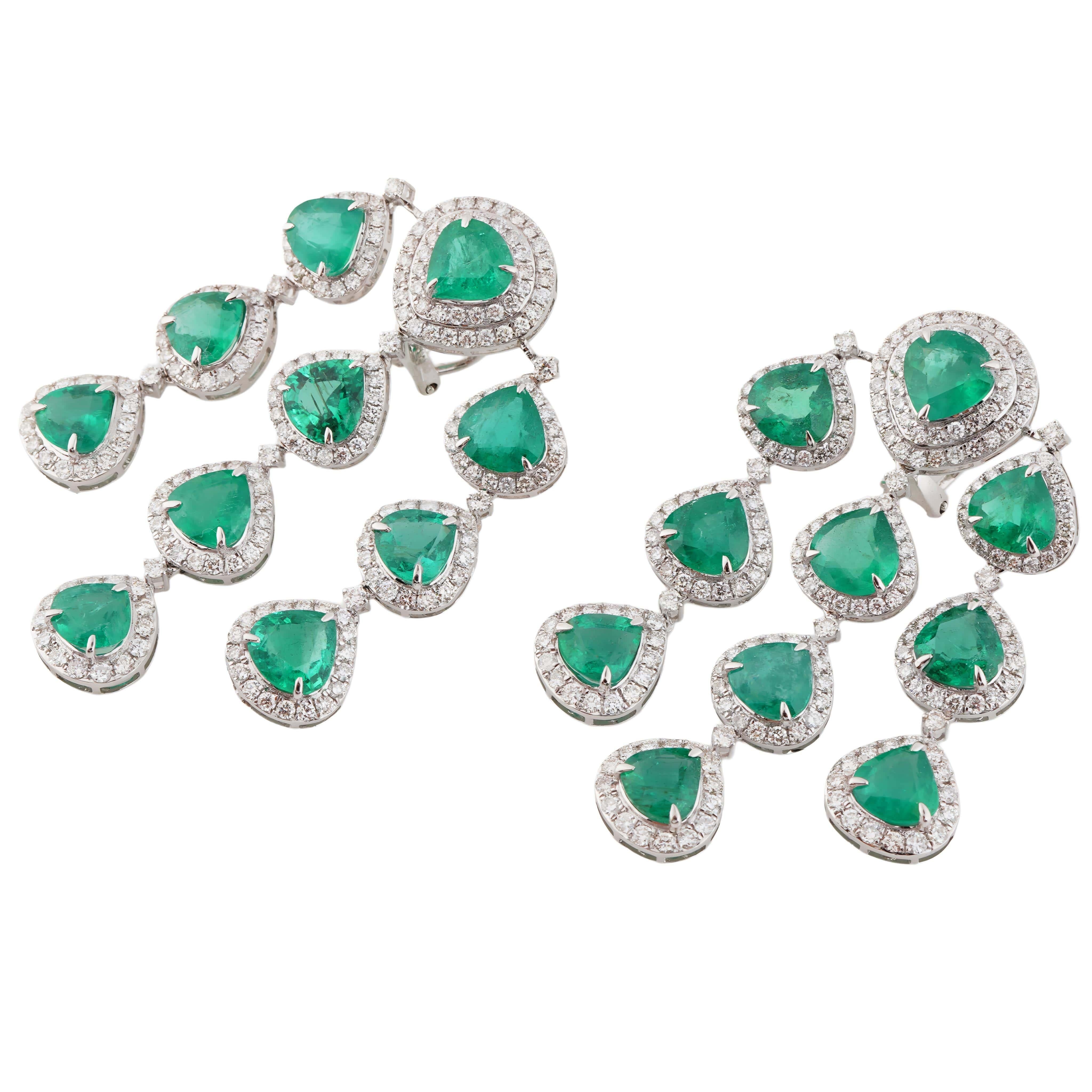 Emerald Cut Natural zambian high quality emerald & diamond earring 18k gold For Sale