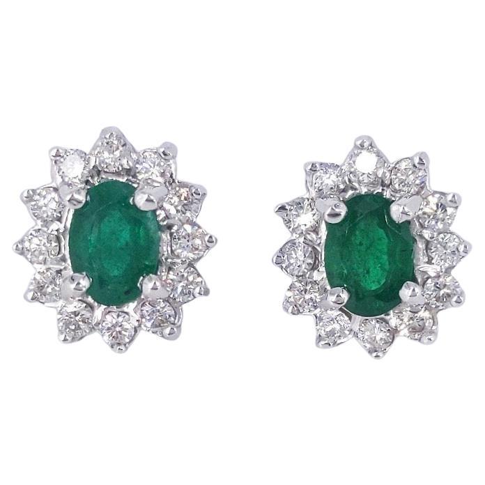 Natural Emerald and Diamond Stud Earrings in 14K White Gold, India For Sale