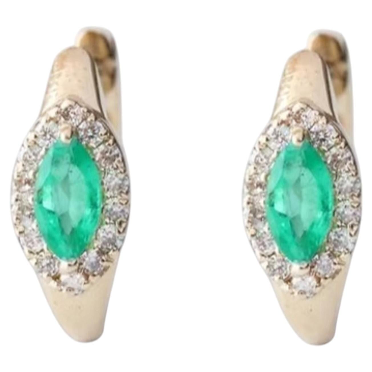 Natural Emerald and Diamond Stud Earrings in 14K Gold, India For Sale