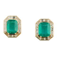 Stunning 18k Gold Zambian Emerald & Baguette Diamond Stud Earrings